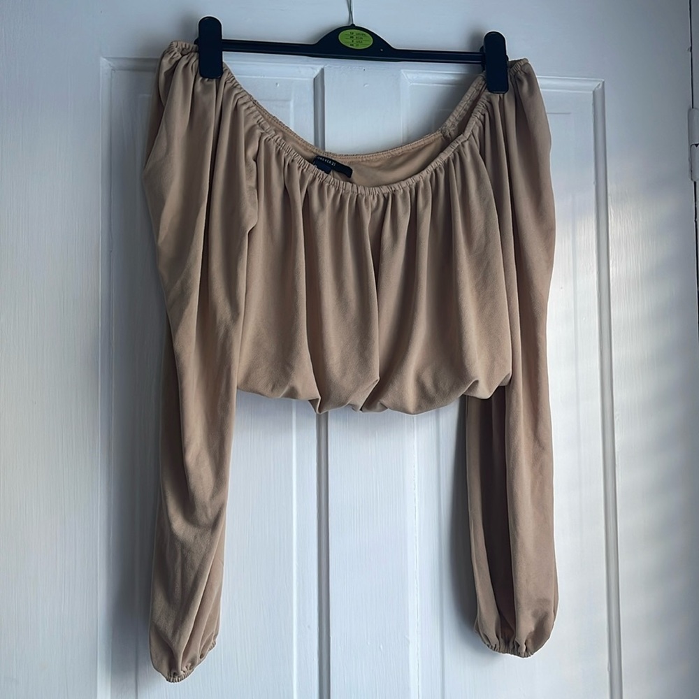 Forever 21 Taupe Peasant Long Sleeve Crop Top